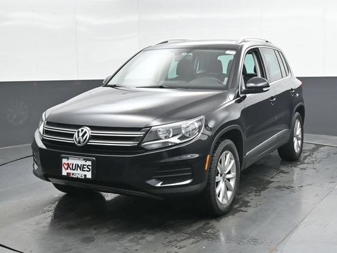 Used 2017 Volkswagen Tiguan Wolfsburg Edition FWD image 8