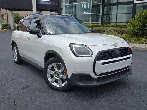 Used 2025 MINI Cooper Countryman S w/ Comfort Package Max image 30