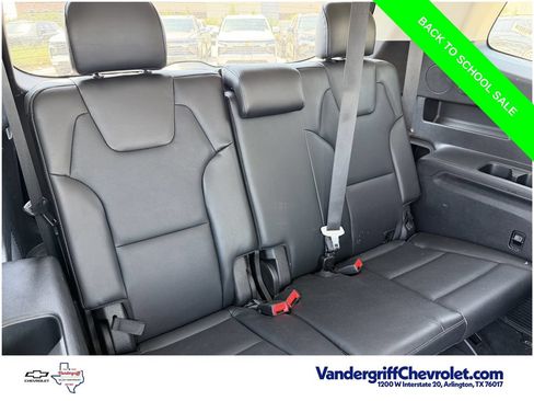 Used 2025 Kia Telluride S FWD image 28
