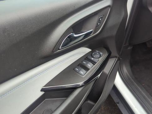 Certified 2024 Chevrolet Trax LT w/ Driver Confidence Package image 17