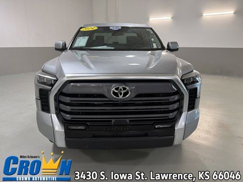 Used 2024 Toyota Tundra Limited AWD/4WD image 1