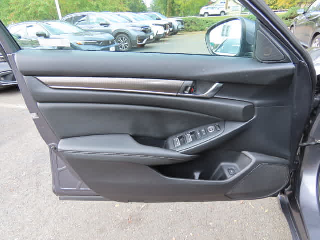 Used 2019 Honda Accord Sport image 15