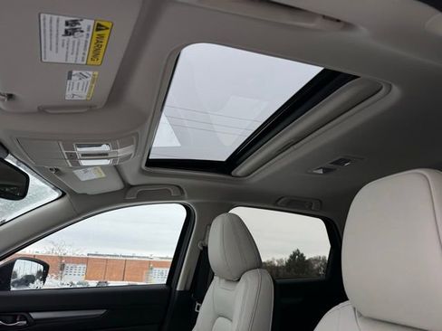 New 2025 MAZDA CX-5 AWD 2.5 S w/ Preferred Package image 9