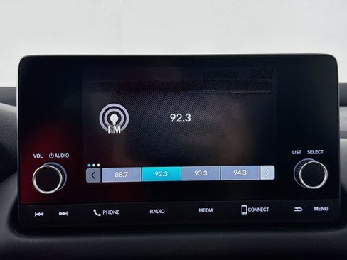 Used 2025 Honda HR-V Sport image 14