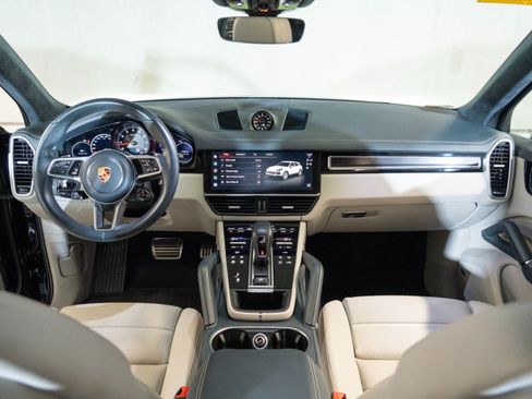 Certified 2023 Porsche Cayenne GTS AWD/4WD image 26