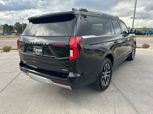 Used 2025 Ford Expedition Max Platinum AWD/4WD image 5