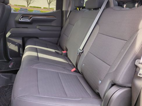 Certified 2025 Chevrolet Silverado 1500 LT Trail Boss w/ Convenience Package II AWD/4WD image 35