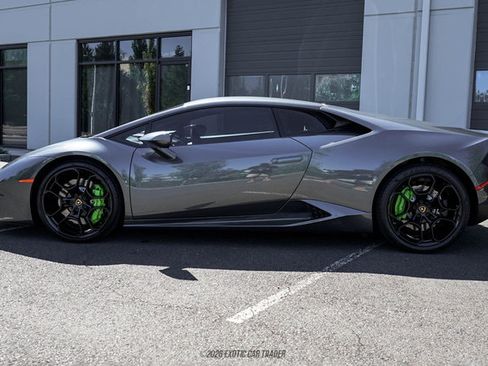 Used 2017 Lamborghini Huracan LP 580-2 RWD image 3