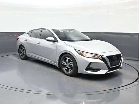 Used 2022 Nissan Sentra SV FWD image 1