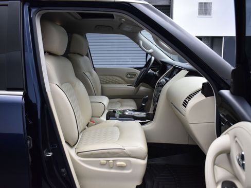 Used 2019 INFINITI QX80 Luxe w/ 22" Wheel Package image 12