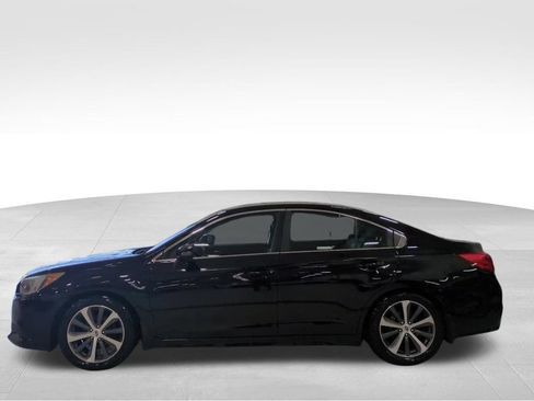 Used 2016 Subaru Legacy 2.5i Limited AWD/4WD image 2