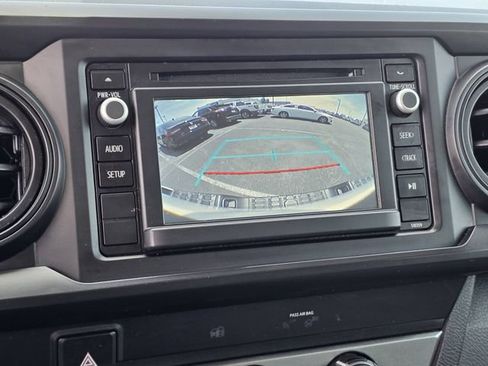 Used 2019 Toyota Tacoma SR w/ SR Convenience Package RWD image 11