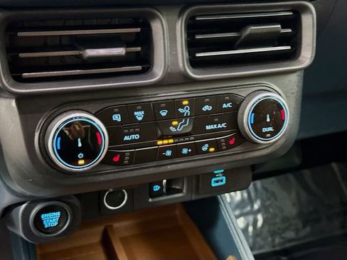Used 2024 Ford Maverick Lariat image 16
