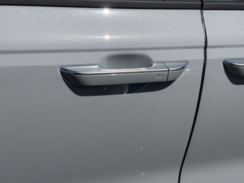 New 2026 Kia Carnival SX Prestige FWD image 16