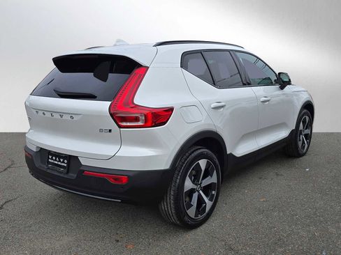 New 2026 Volvo XC40 B5 Plus w/ Protection Package Premier image 3