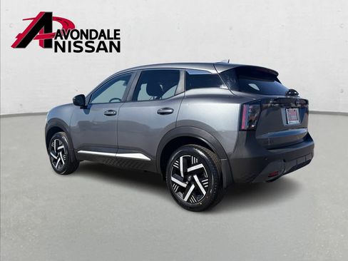 Certified 2025 Nissan Kicks SV image 4