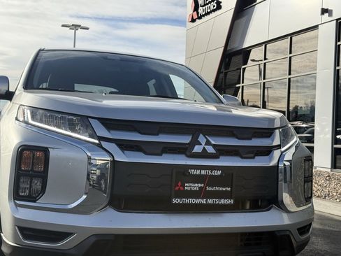 Used 2024 Mitsubishi Outlander Sport SE image 31