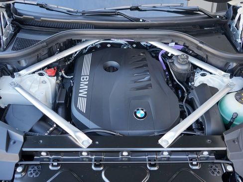 New 2026 BMW X5 sDrive40i w/ Parking Assistance Package image 21