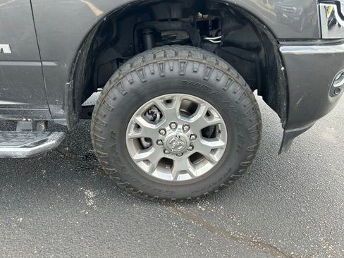 Used 2024 RAM 2500 Laramie w/ Safety Group AWD/4WD image 1