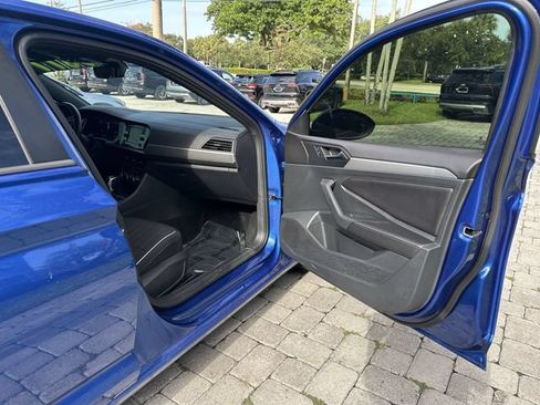 Used 2024 Volkswagen Jetta Sport FWD image 22