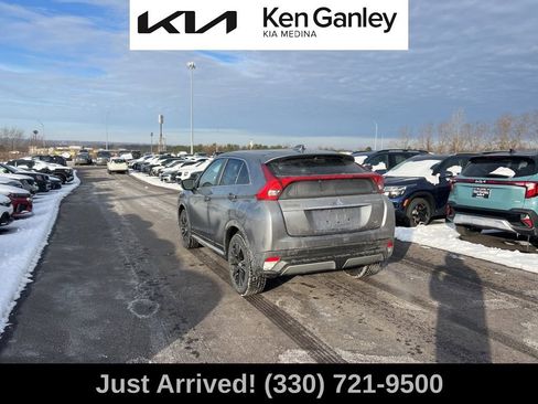 Used 2018 Mitsubishi Eclipse Cross SE image 7