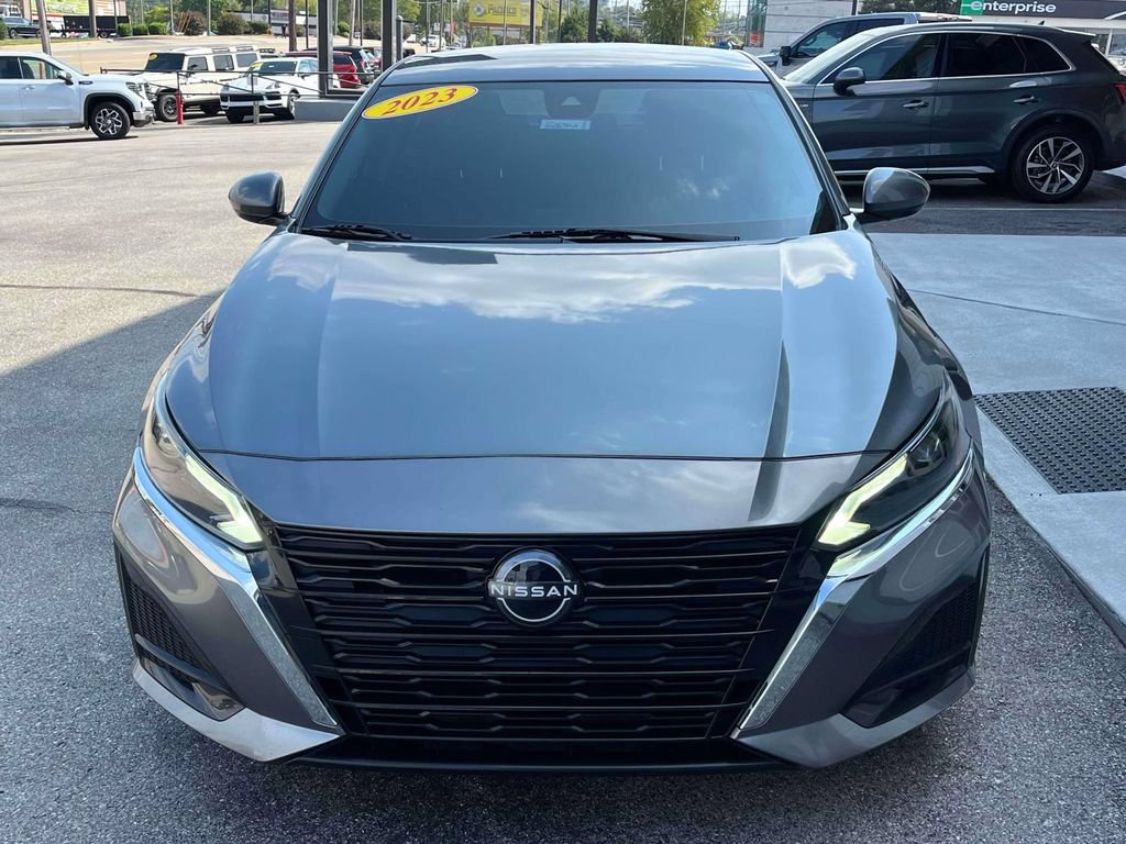 Used 2023 Nissan Altima 2.5 S FWD image 8