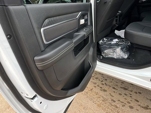 New 2026 RAM 2500 Big Horn image 18