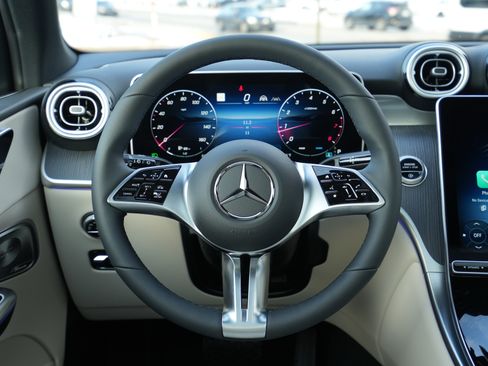 New 2026 Mercedes-Benz GLC 300 GLC 300 image 21