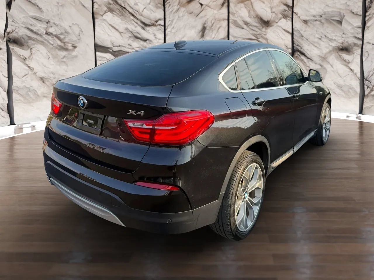 Used 2018 BMW X4 xDrive28i AWD/4WD image 7