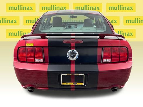 Used 2006 Ford Mustang GT Premium RWD image 8