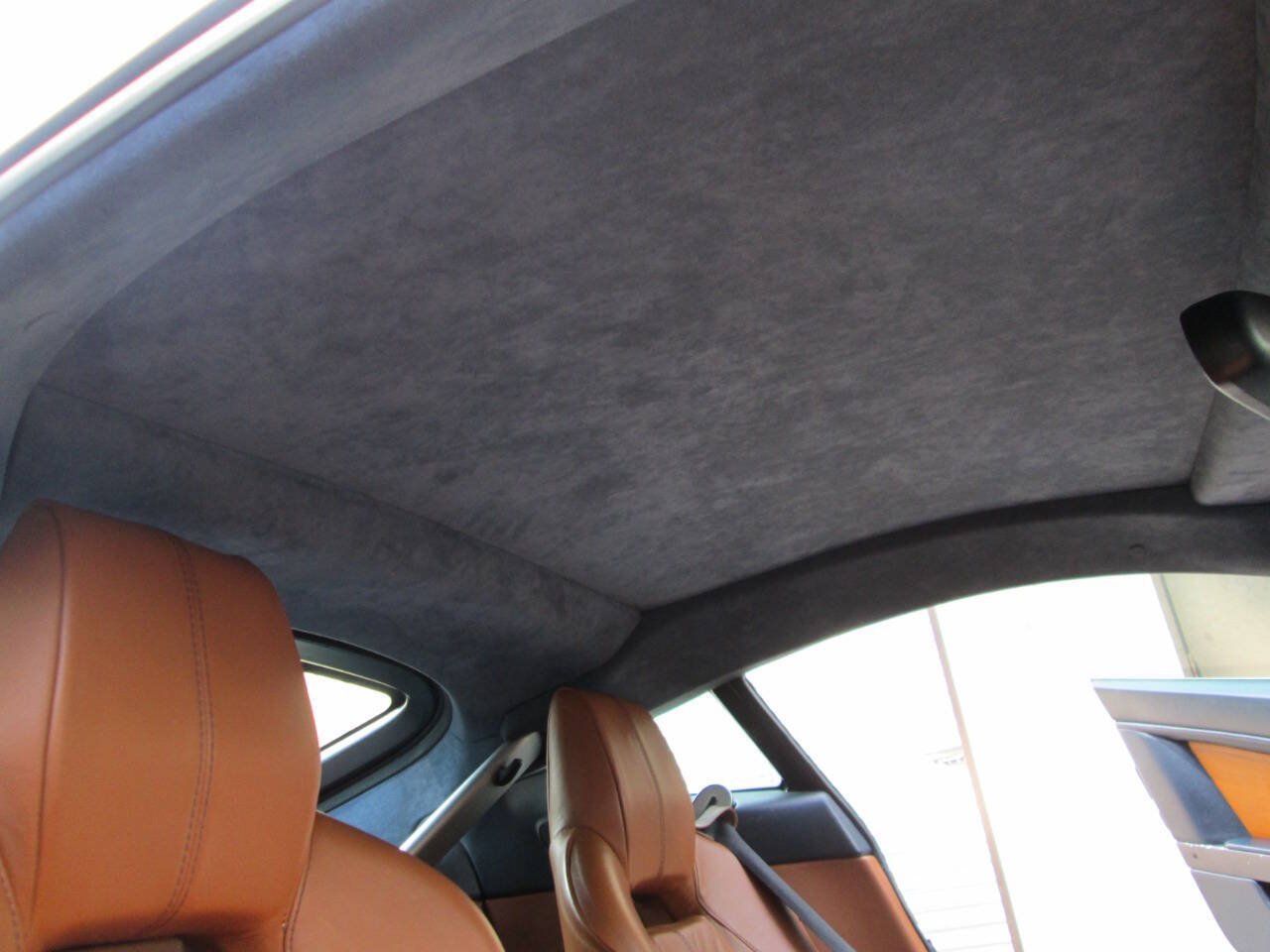 Used 2007 Aston Martin V8 Vantage Coupe RWD image 27