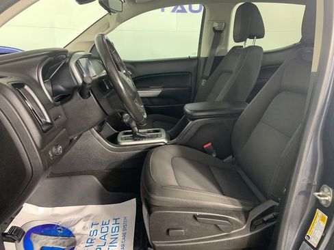 Used 2017 Chevrolet Colorado LT image 16