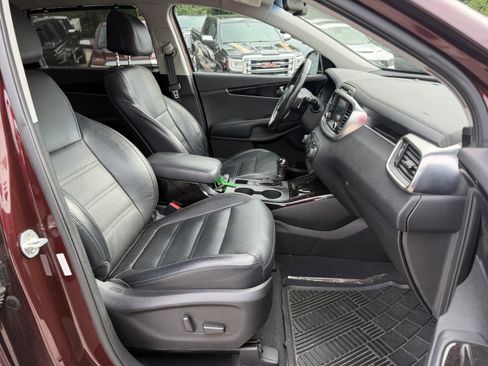 Used 2017 Kia Sorento EX FWD image 13