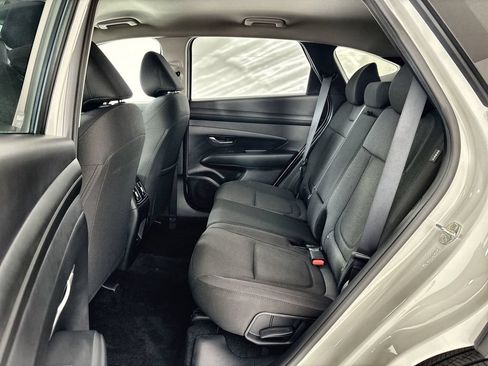 Certified 2025 Hyundai Tucson SEL FWD image 24