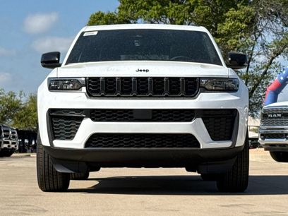 New 2026 Jeep Grand Cherokee L 2WD