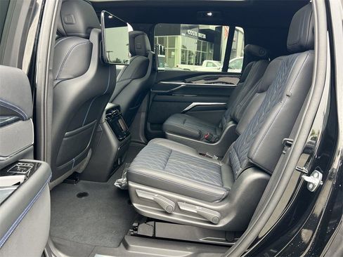 New 2026 Cadillac Escalade IQL Sport 1 w/ LPO, ONYX Package image 27