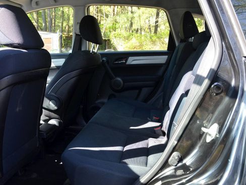 Used 2011 Honda CR-V LX image 8