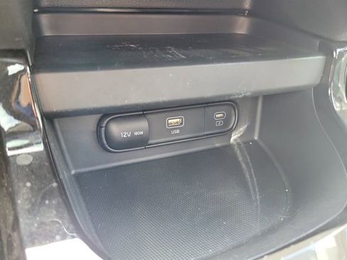 Used 2025 Kia Seltos S FWD image 32