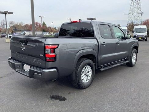 Used 2024 Nissan Frontier SV w/ Technology Package image 28