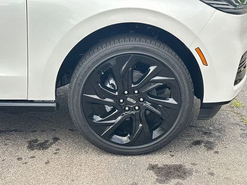 New 2026 Lincoln Navigator L Black Label AWD/4WD image 13