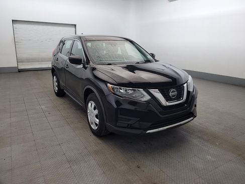 Used 2019 Nissan Rogue S AWD/4WD image 13