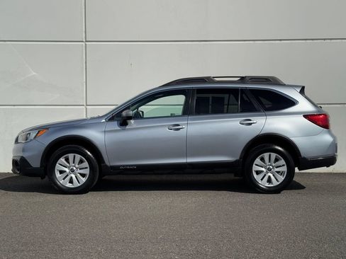 Used 2015 Subaru Outback 2.5i Premium AWD/4WD image 4