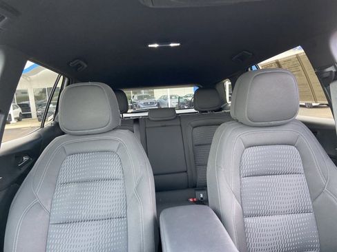 Used 2025 Chevrolet Equinox LT image 18