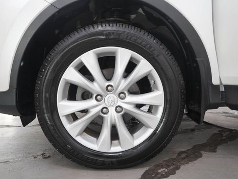 Used 2013 Toyota RAV4 Limited AWD/4WD image 30