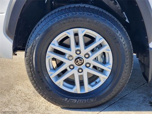 Used 2024 Toyota Tundra SR5 image 10