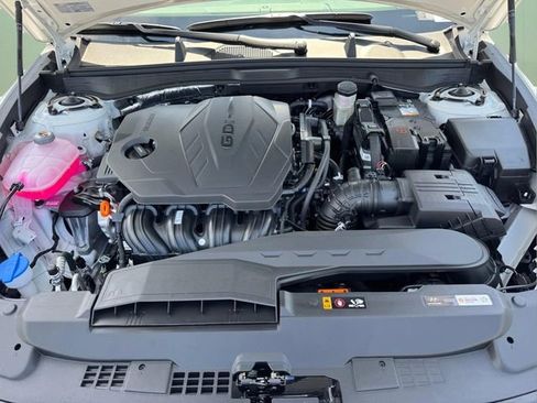 New 2026 Hyundai Sonata SEL FWD image 16
