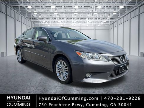 Used 2015 Lexus ES 350 w/ Luxury Package image 1