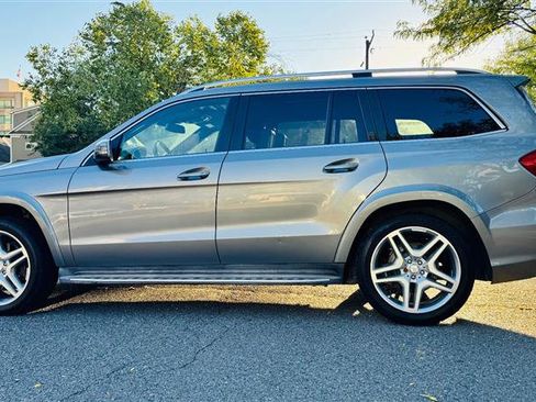 Used 2014 Mercedes-Benz GL 550 4MATIC image 13