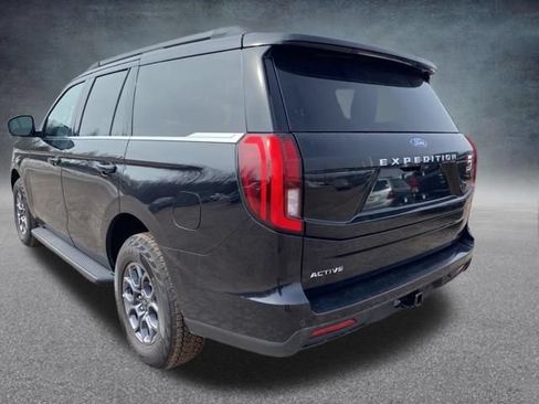 Used 2025 Ford Expedition Active AWD/4WD image 11