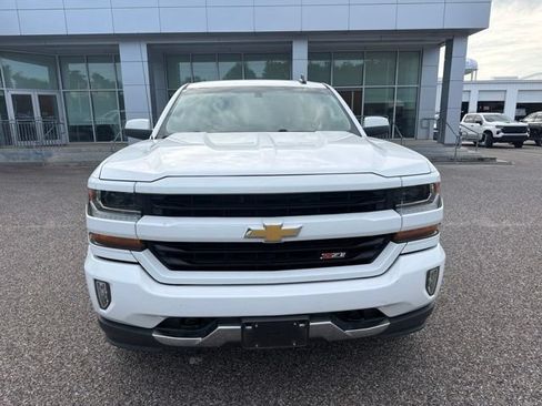 Used 2017 Chevrolet Silverado 1500 LT w/ All Star Edition AWD/4WD image 6